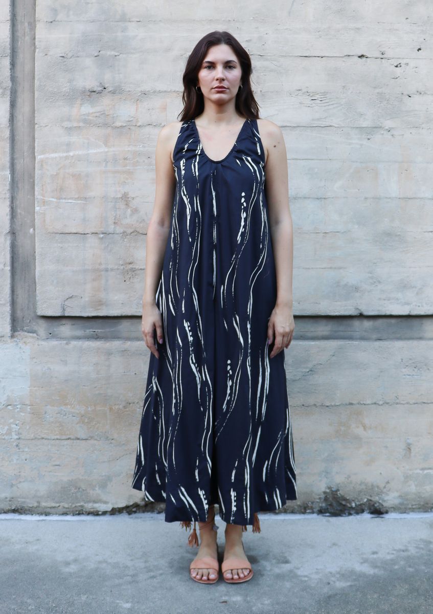 black iris dress BEL KAZAN in Sumi Black Sumi / L size:US 14 / UK 18 / EU 44 20250312_BOGO25 White And Black Bridal A flowing maxi