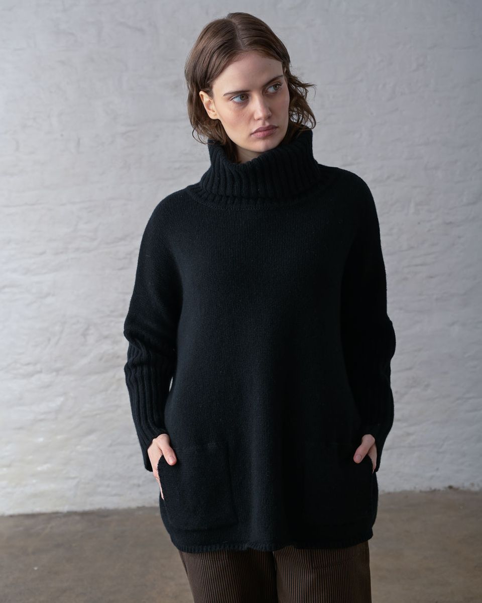 BIBICO Adela Jumper in Black
