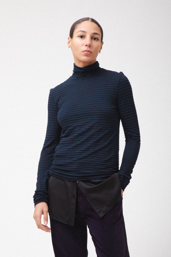 Prairie Underground Outline T-Neck