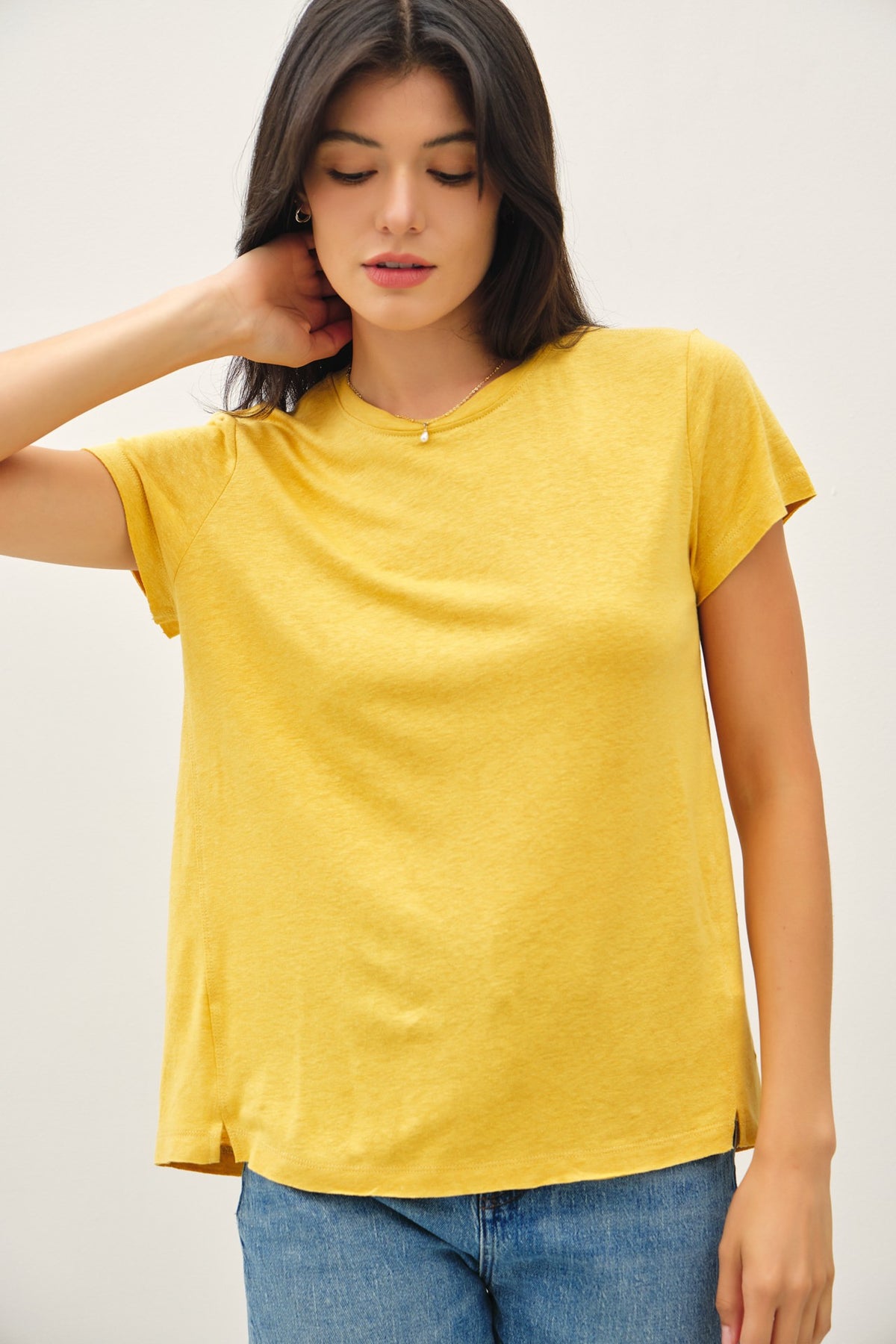 NYLAND Tempest Linen Classic Round Neck Split Hem T-shirt