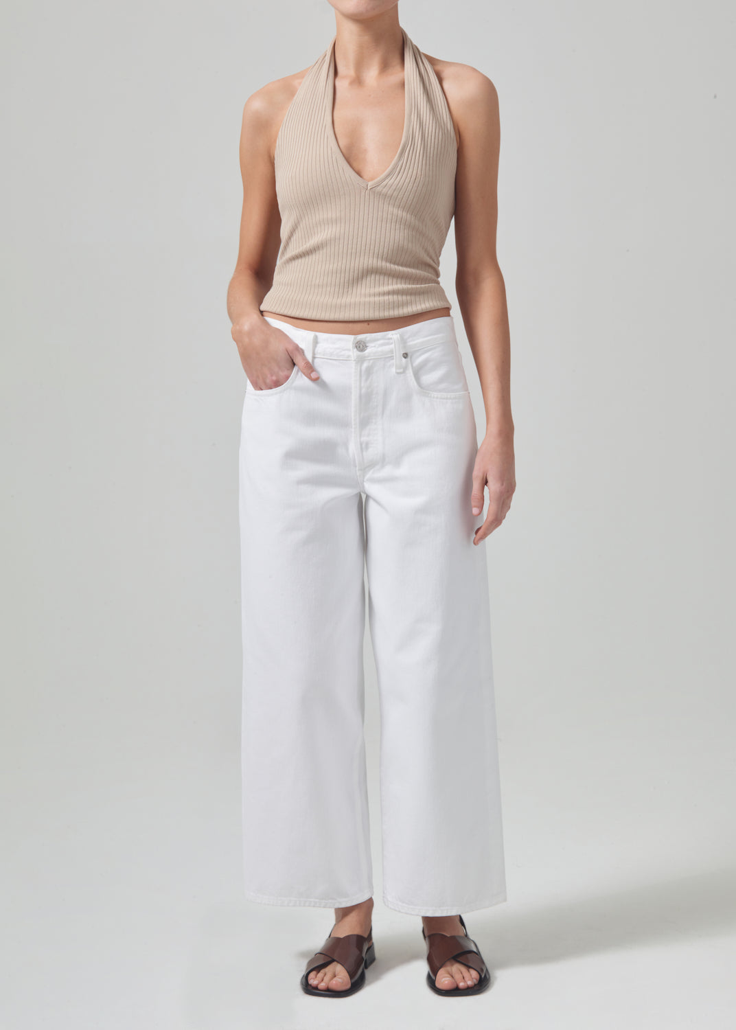Citizens of Humanity Pina Low Rise Baggy Crop in Chalk