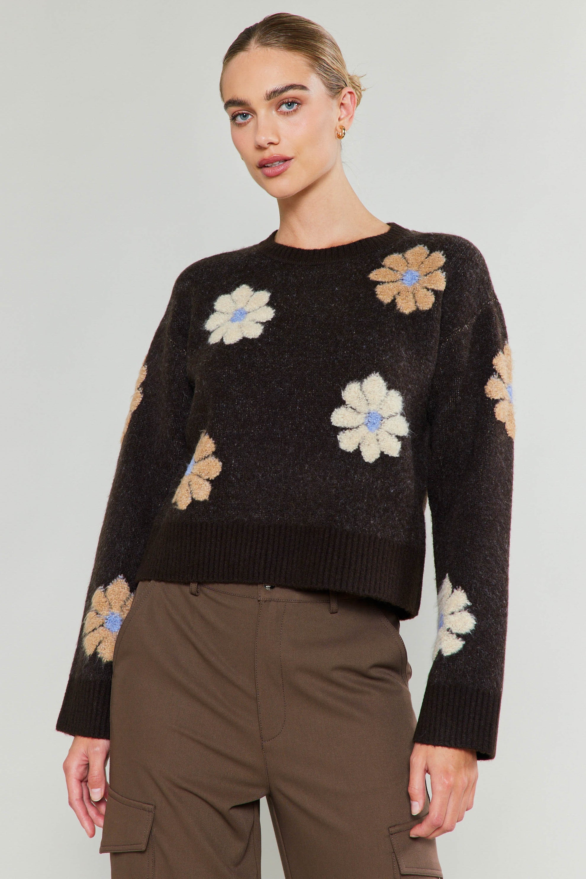 NYLAND Aster Flower Sweater Brown