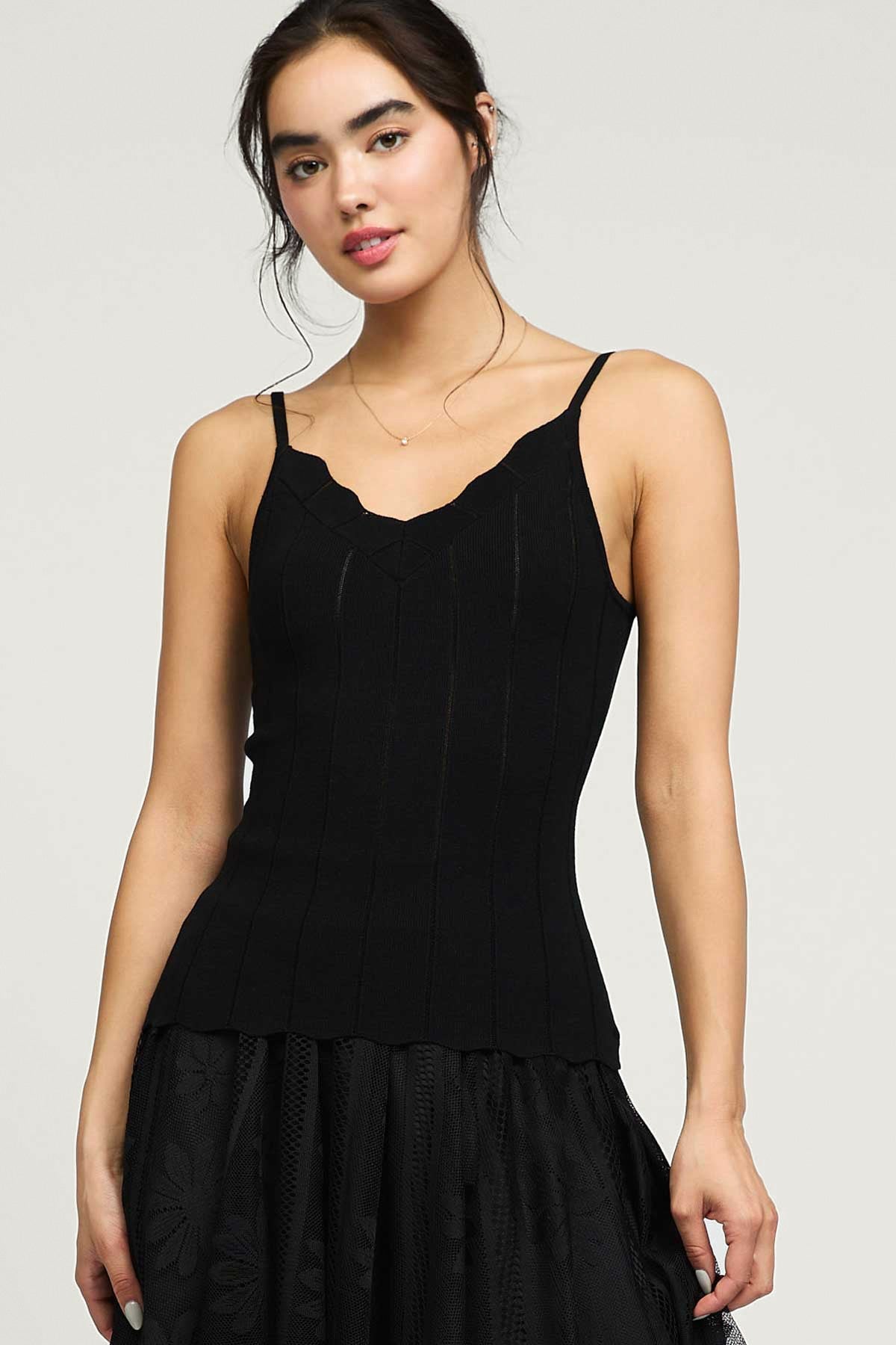 NYLAND Rhea Scalloped Scoopneck Tank Top Black