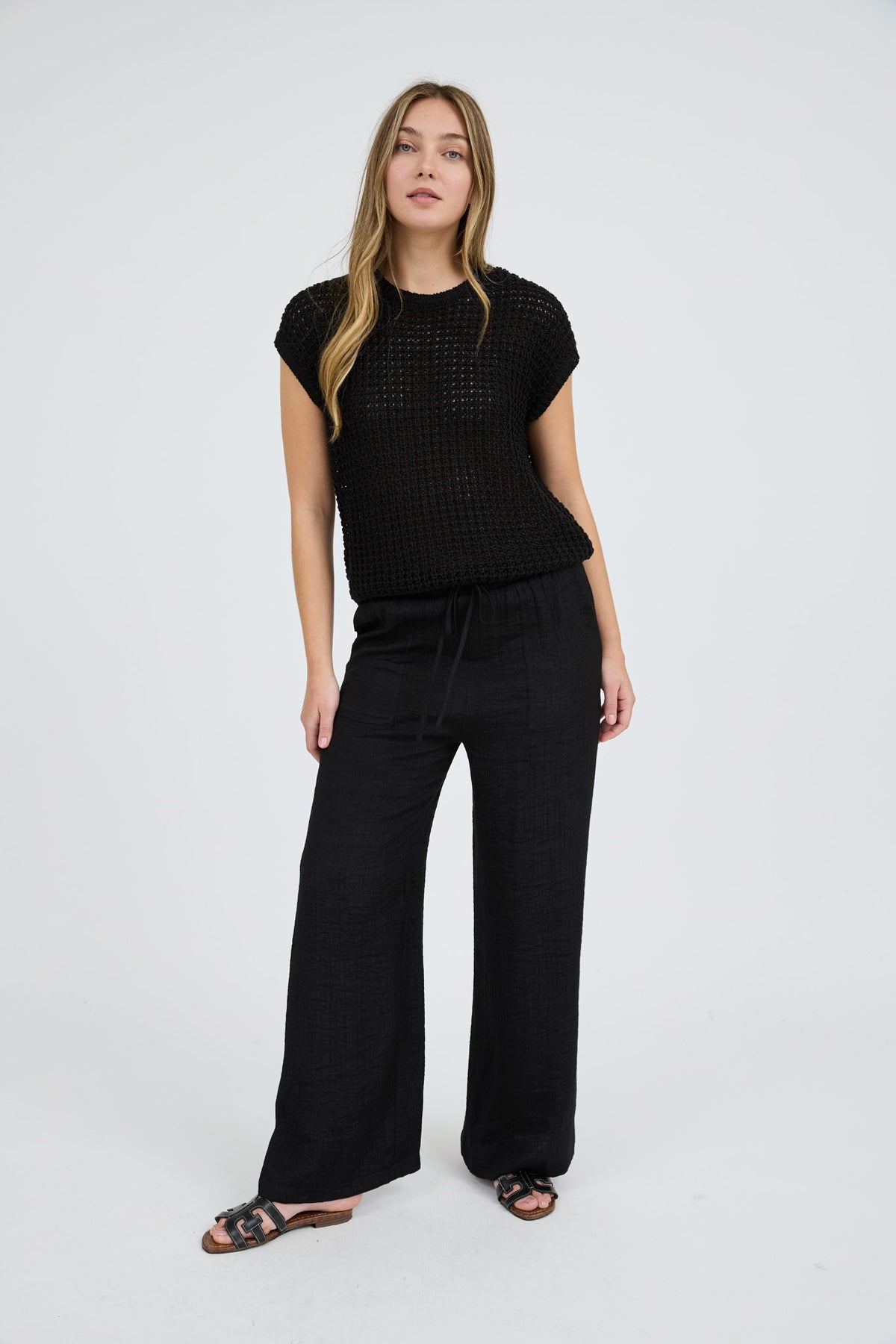 Gild Marian Crochet Knit Batwing Short Sleeve Sweater