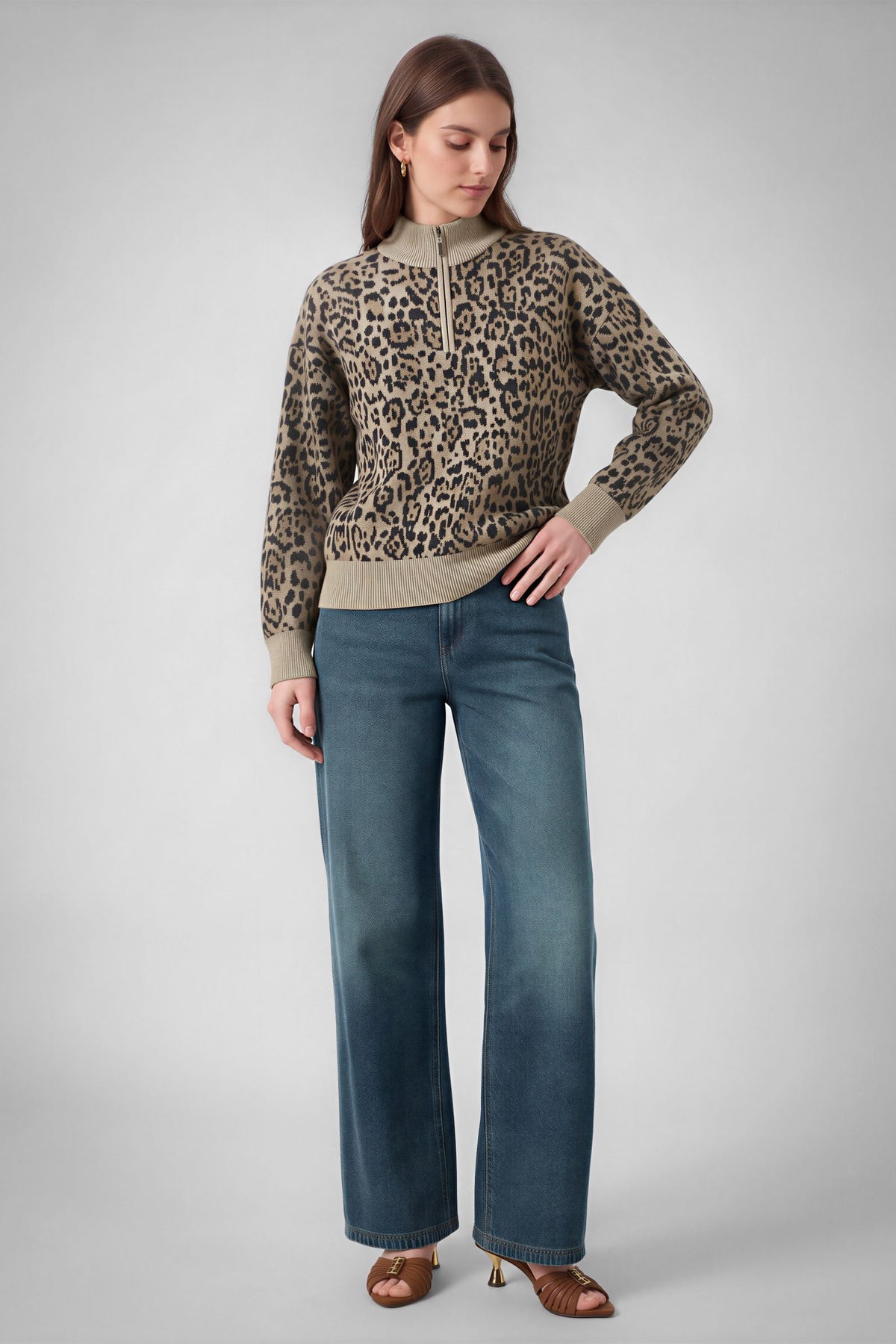 NYLAND Fleur Jacquard Half Zip Up Sweatshirt
