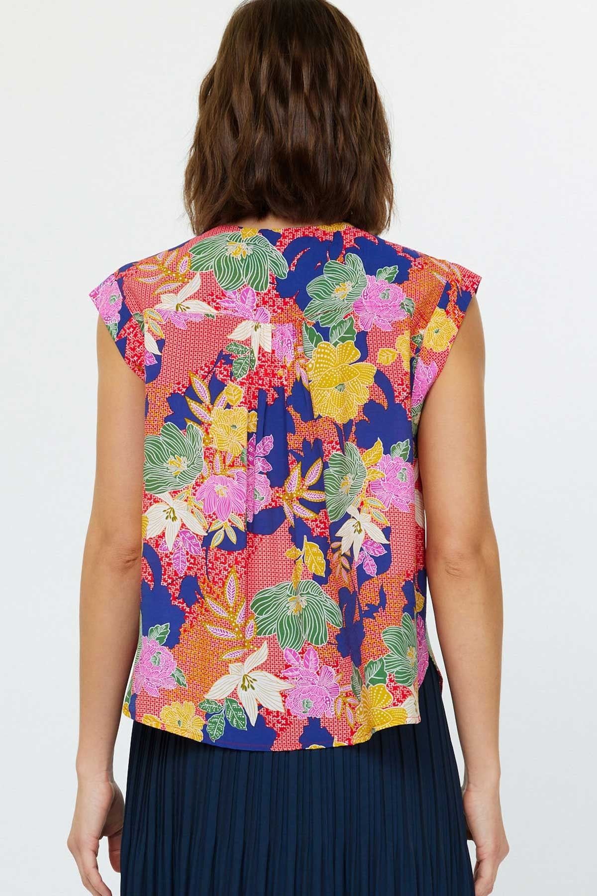 Gild Darcy Floral Printed Button Front Top