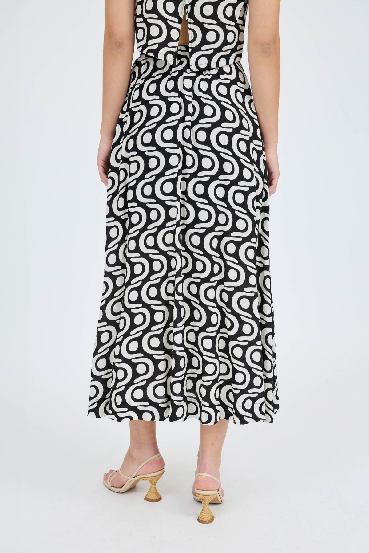 Gild Gigi Geo Pattern Pleated Midi Skirt