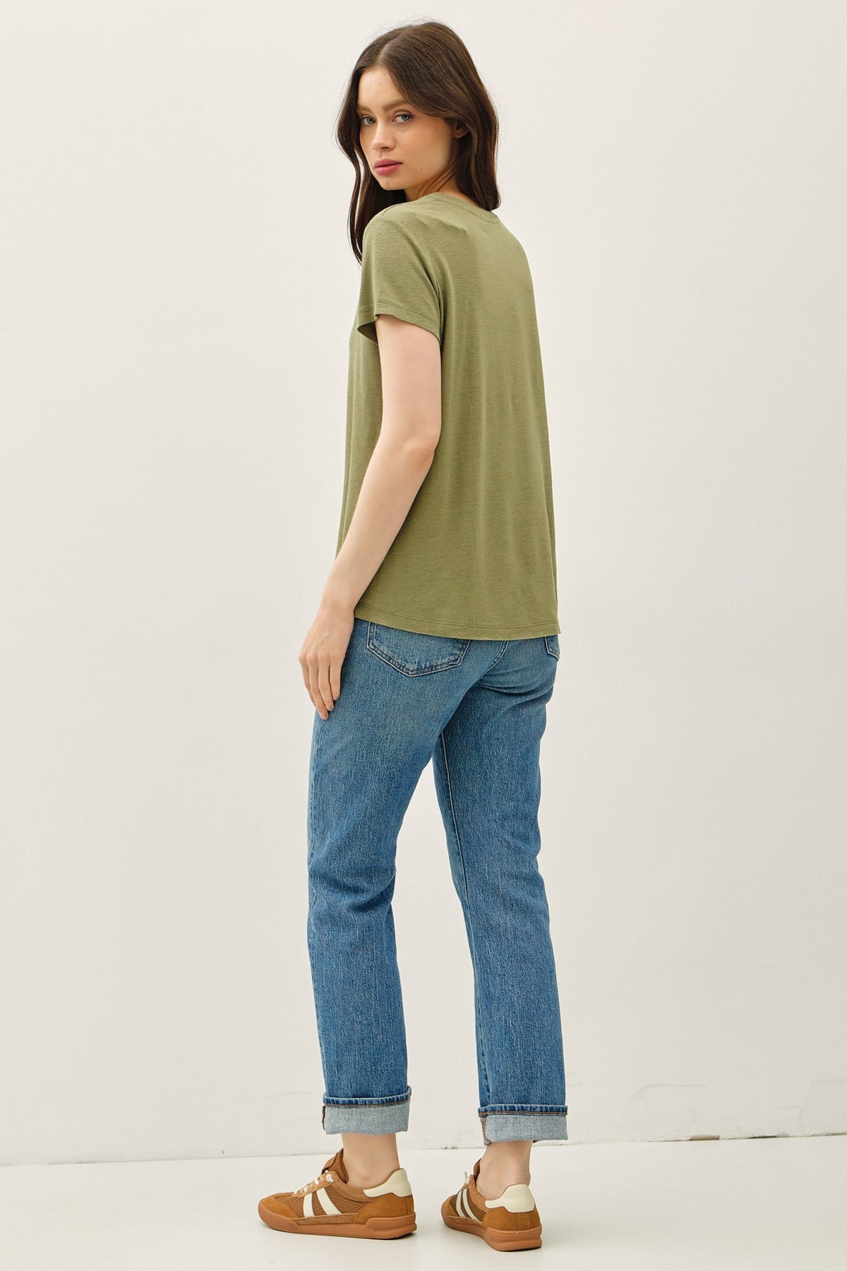 NYLAND Tempest Linen Classic Round Neck Split Hem T-shirt