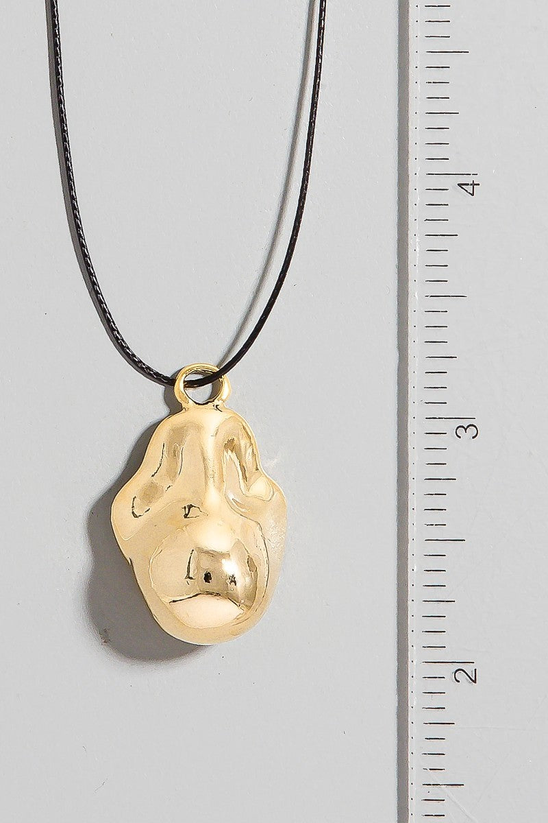 NYLAND Irregular Shape Metallic Pendant Dainty Cord Necklace