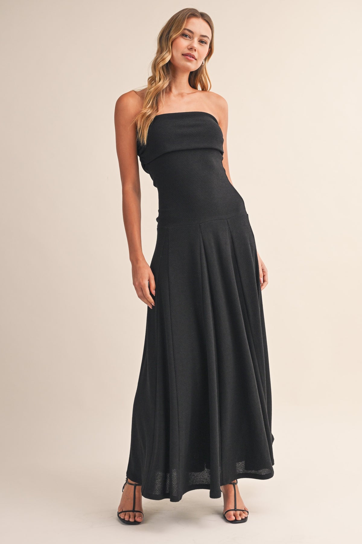 DEON Tube Maxi Dress