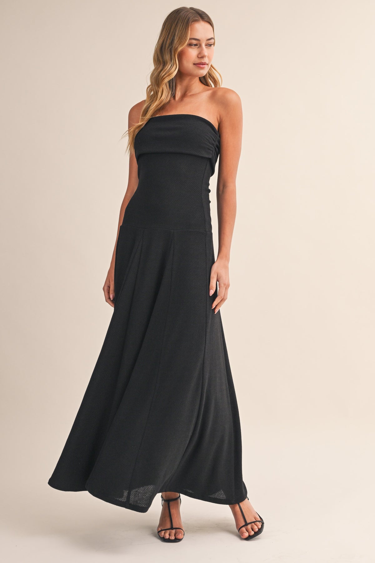 DEON Tube Maxi Dress
