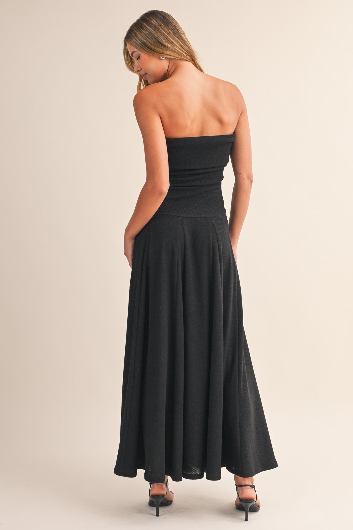 DEON Tube Maxi Dress