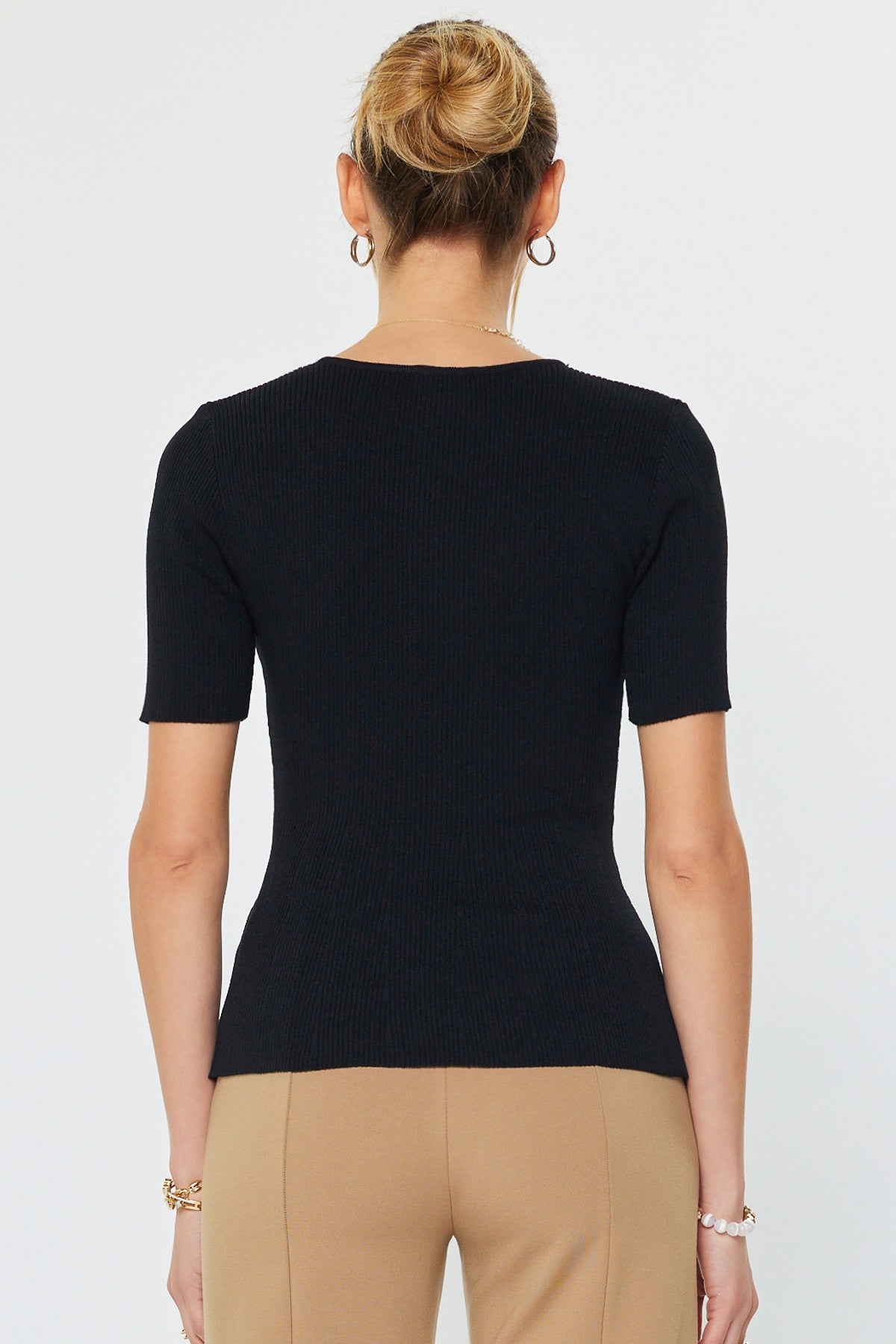 NYLAND Julieta Fitted Rib Sweater