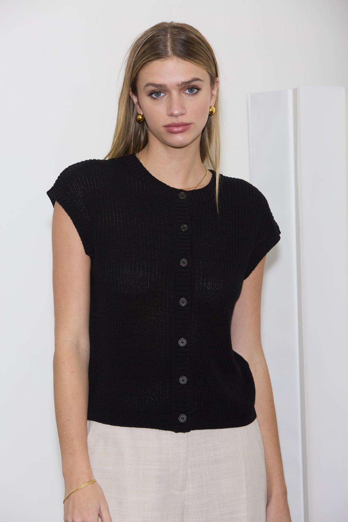 NYLAND Aspen Short Sleeve Button Down Knit Cardigan Vest