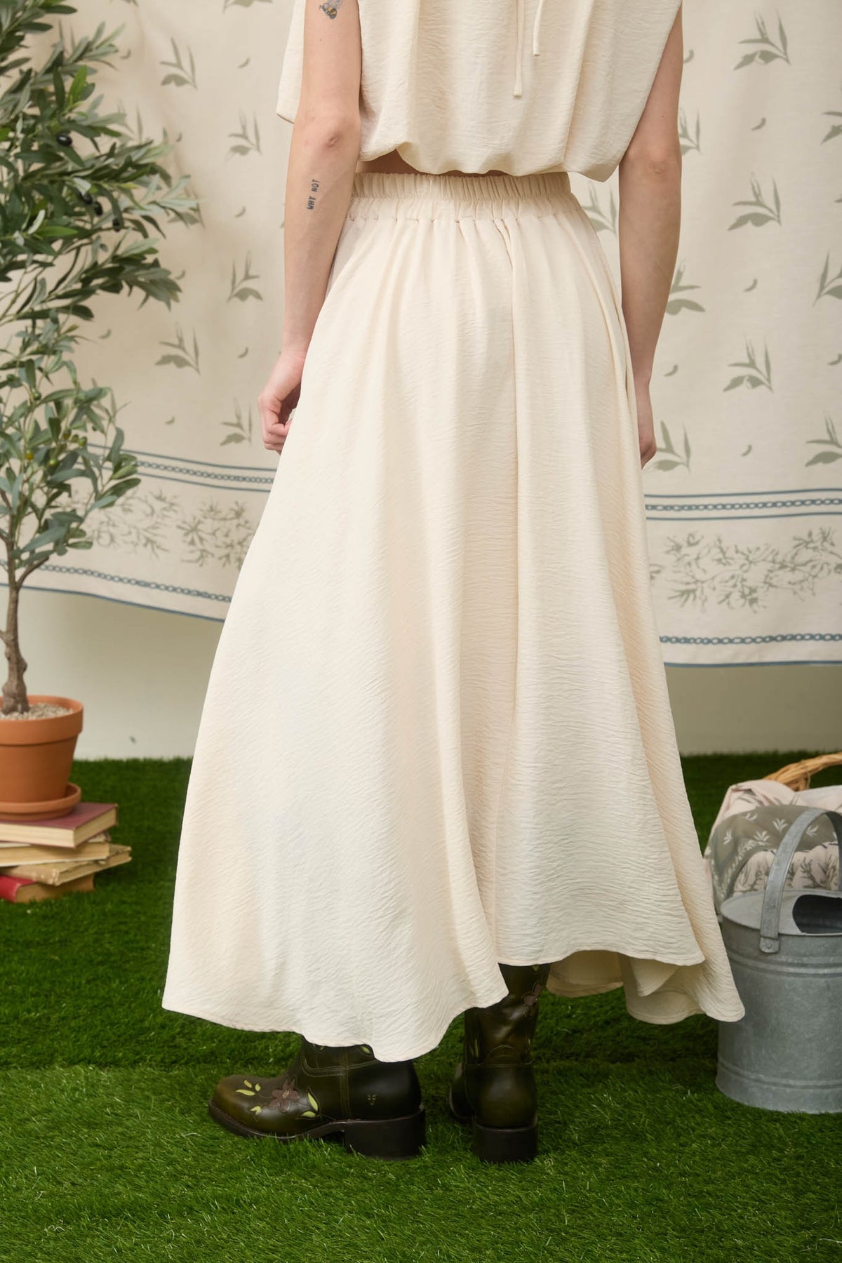 NYLAND Full Texture Skirt