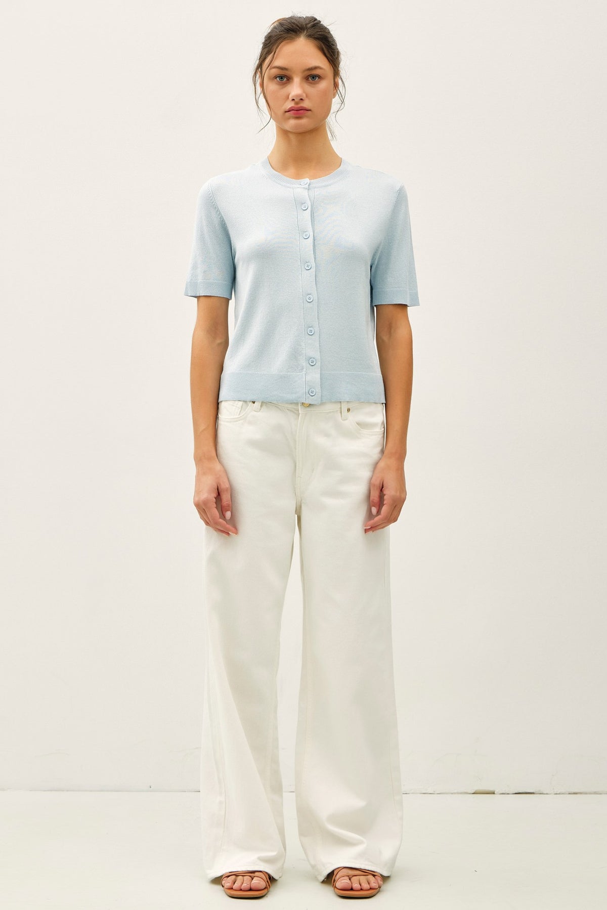 NYLAND Keturah Basic Crew Neck Short Sleeve Cardigan