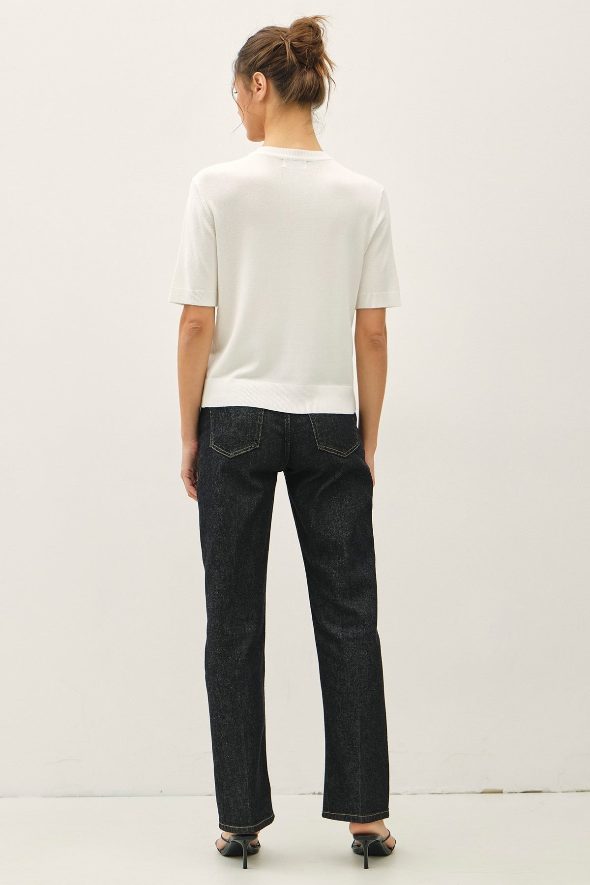 NYLAND Keturah Basic Crew Neck Short Sleeve Cardigan