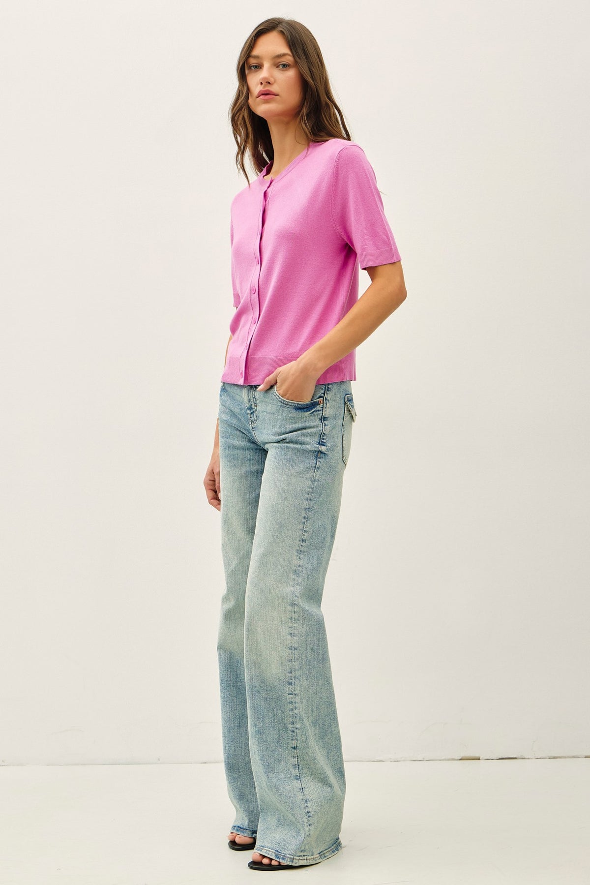 NYLAND Keturah Basic Crew Neck Short Sleeve Cardigan