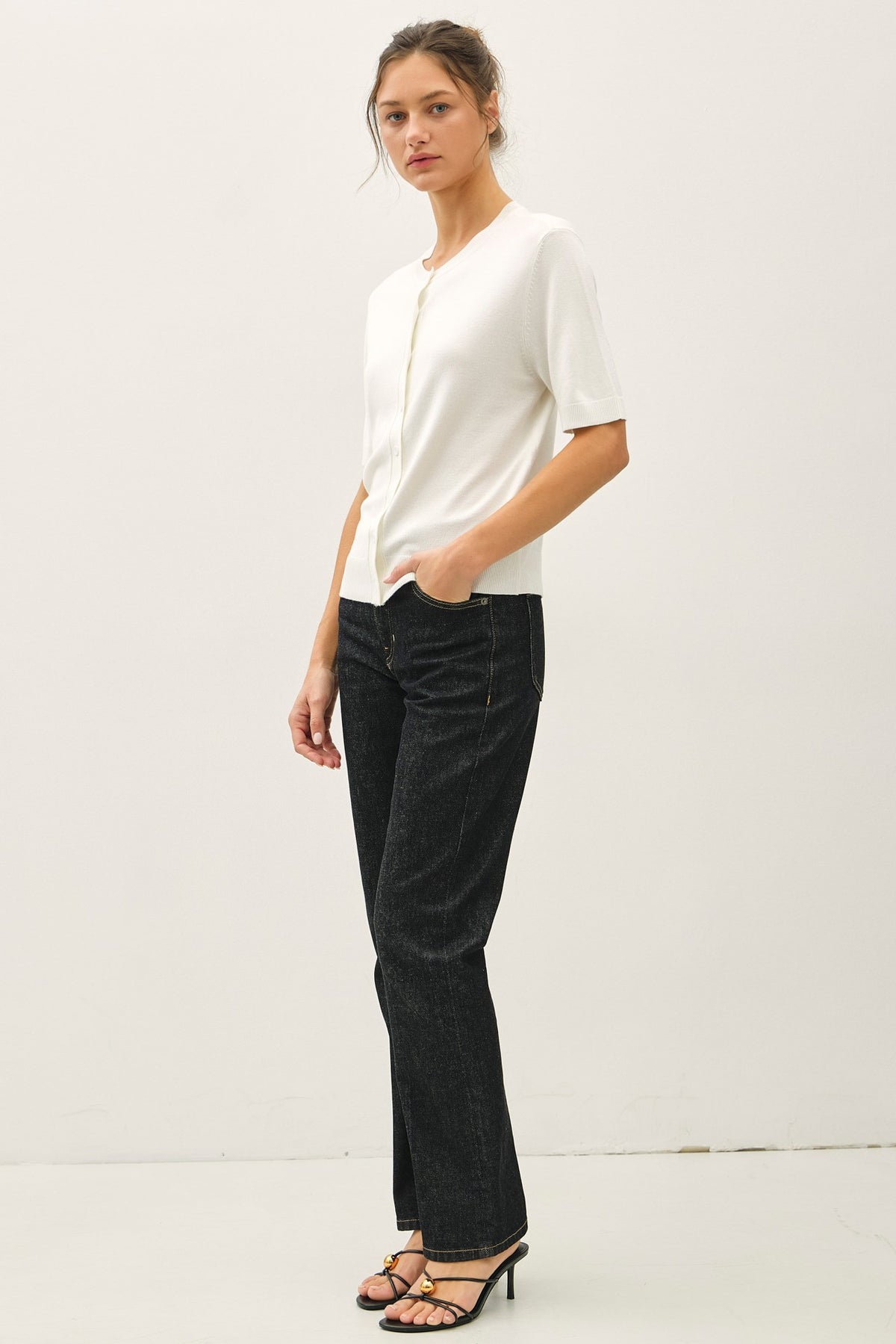 NYLAND Keturah Basic Crew Neck Short Sleeve Cardigan