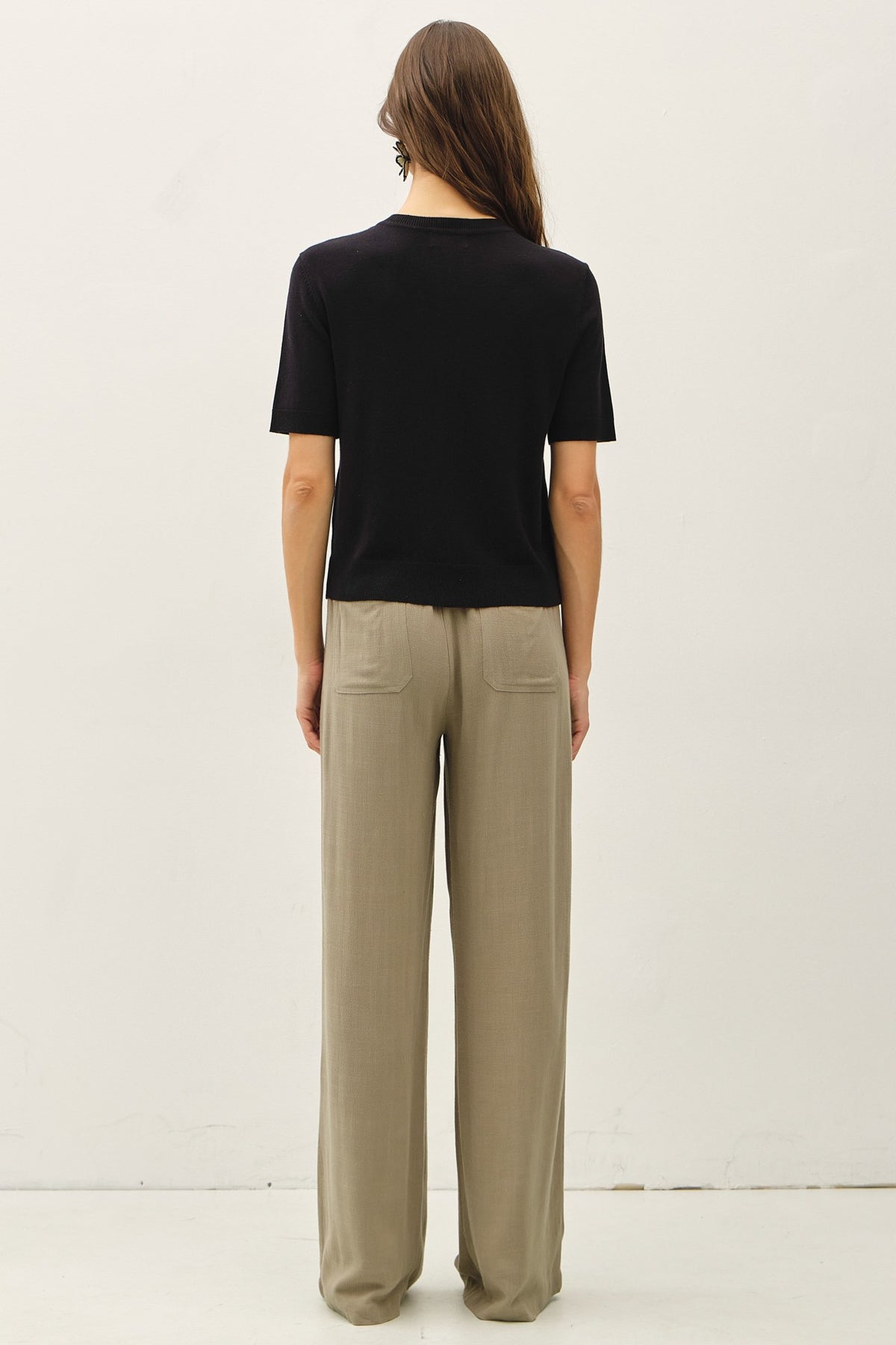 NYLAND Keturah Basic Crew Neck Short Sleeve Cardigan
