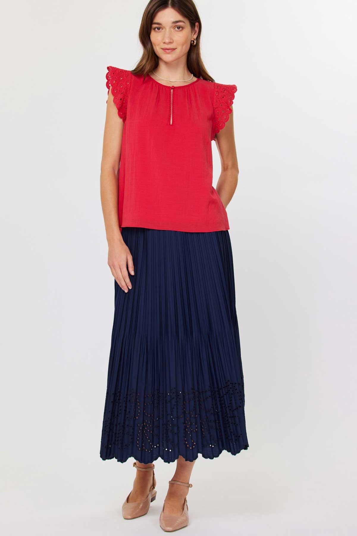 Gild Antoinette Crochet Short Sleeve Blouse
