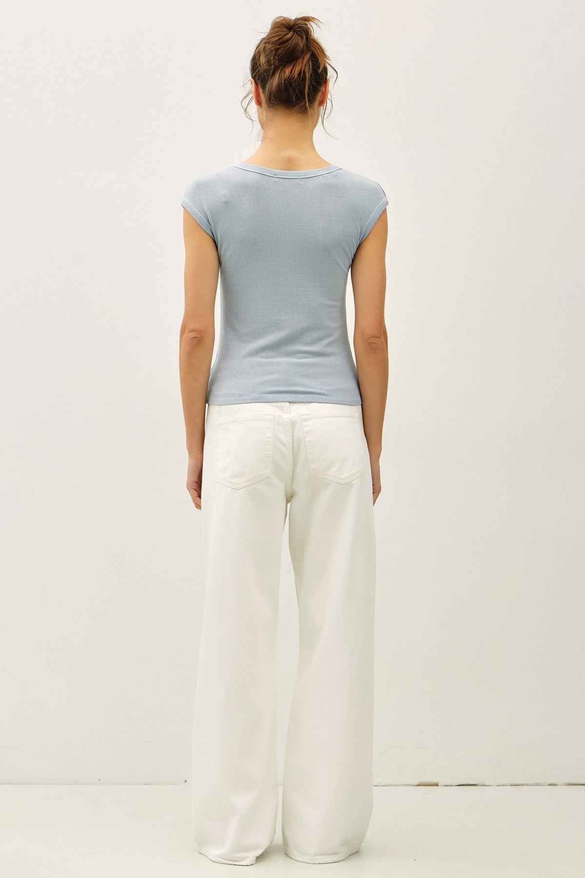 NYLAND Nicolette Scoop Neck Ribbed Tee
