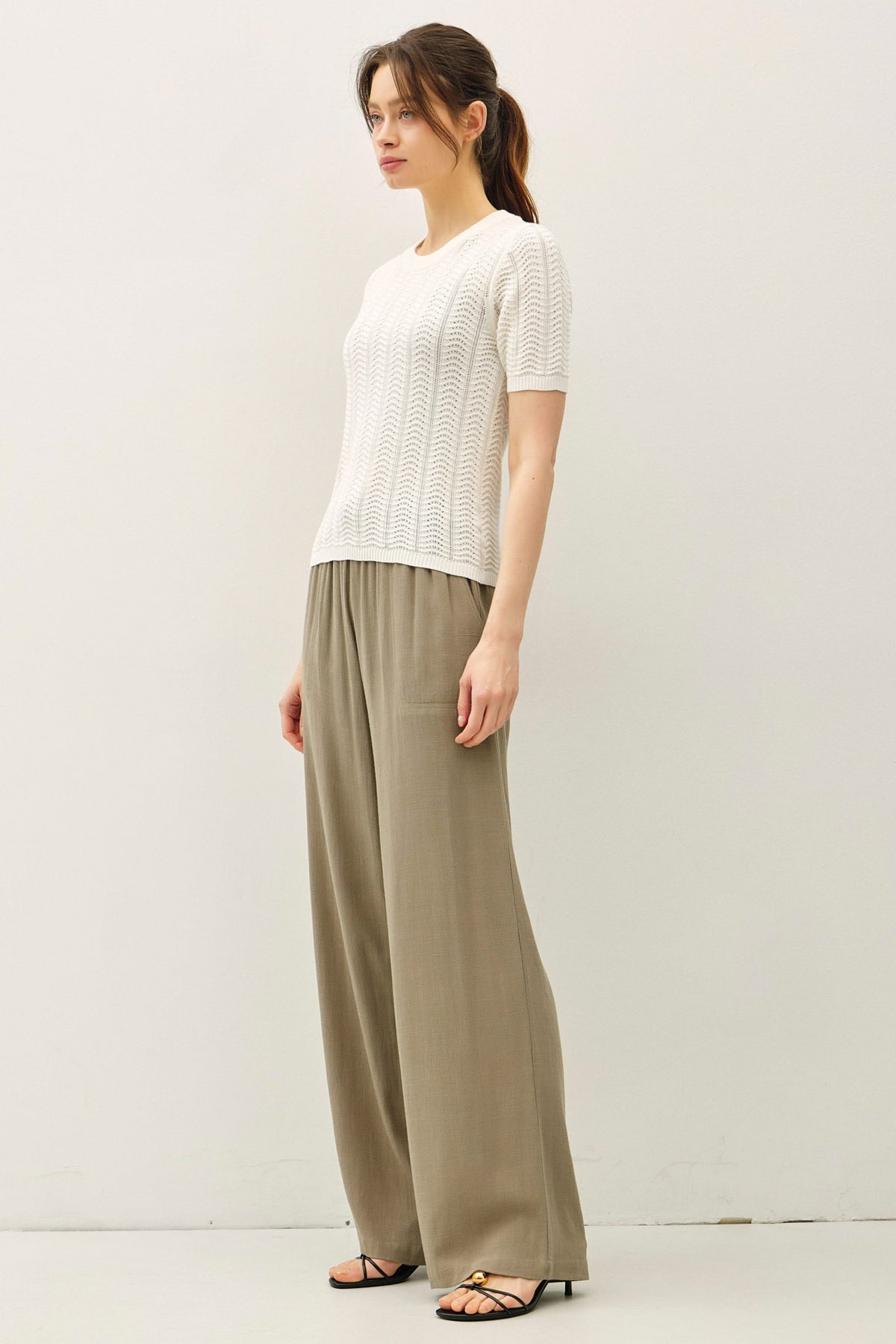 DEON Light Textured Knit Top
