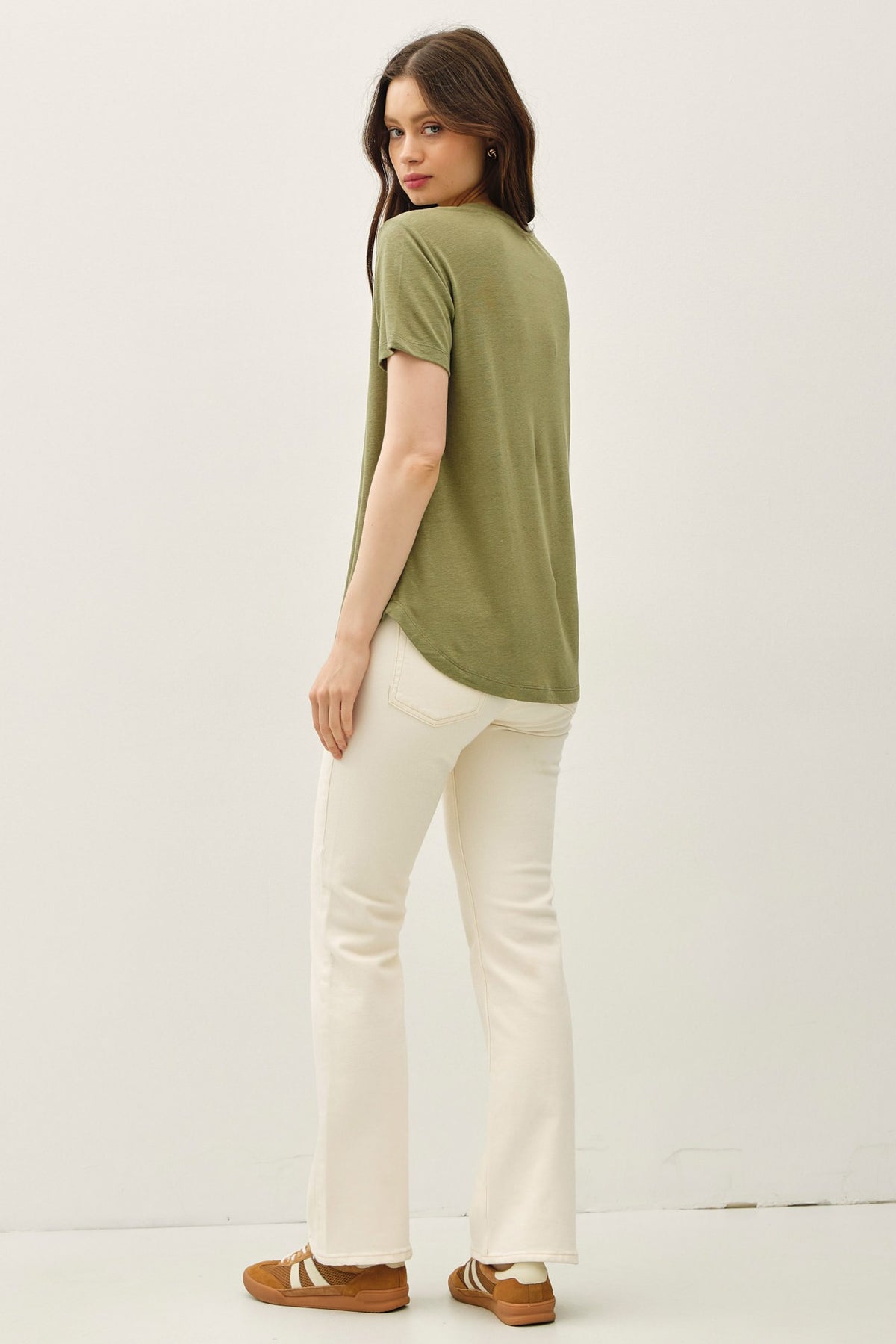 NYLAND Teodora Linen Basic V-neck Short Sleeve Tee