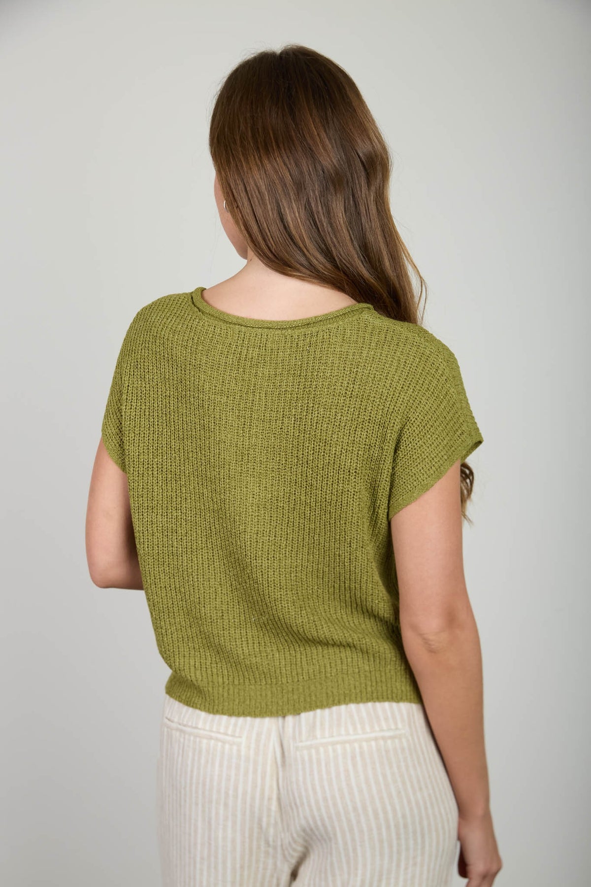 Nyland Kelly Split Neck Batwing Sleeveless Knit Sweater