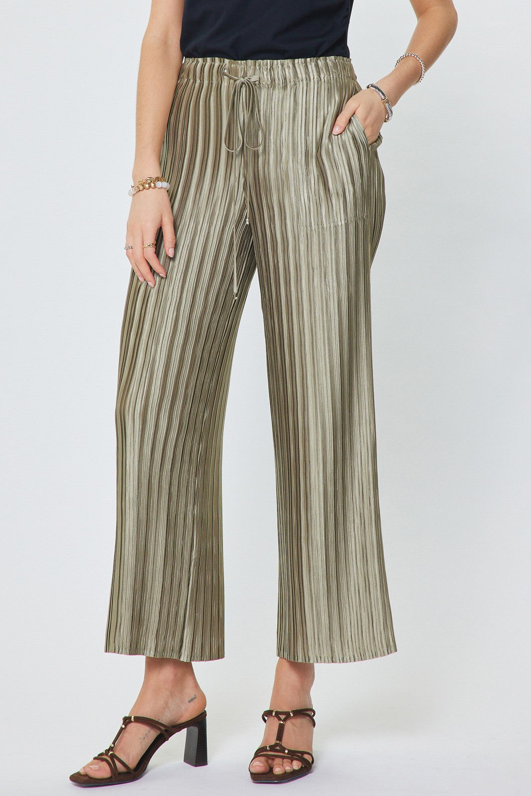 DEON Effortless Pleated Pull-On Pants Soft Olive