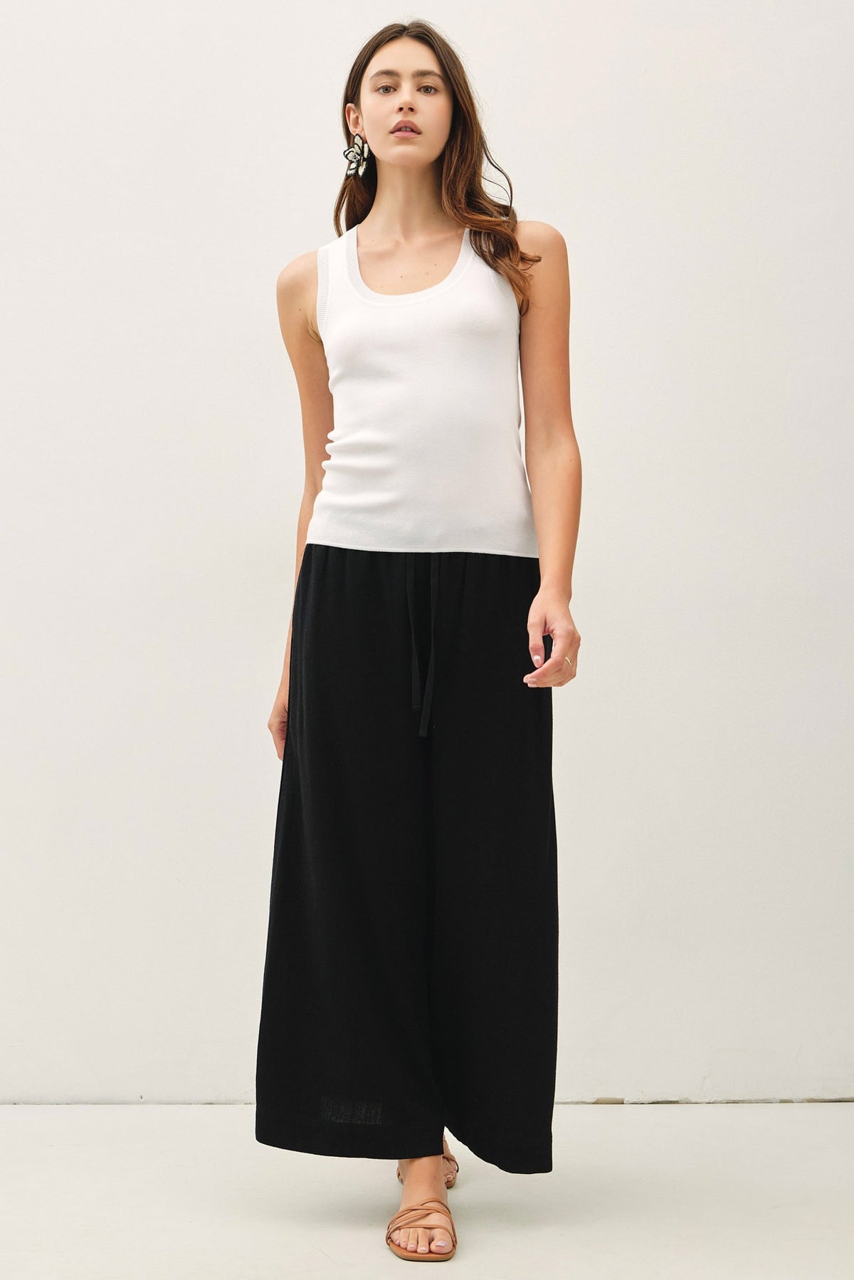 NYLAND Noemi Scoop Neck Sweater Tank