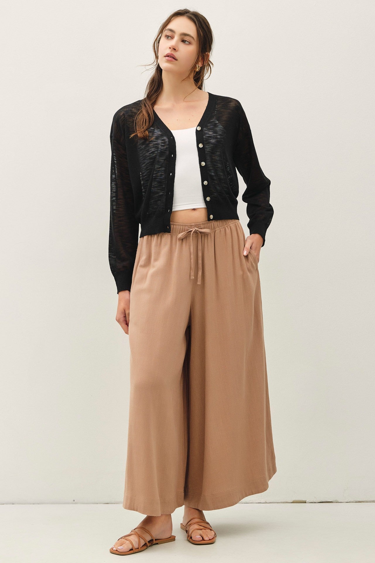 NYLAND Dittany Ultra Fine Slubbed Sweater Black