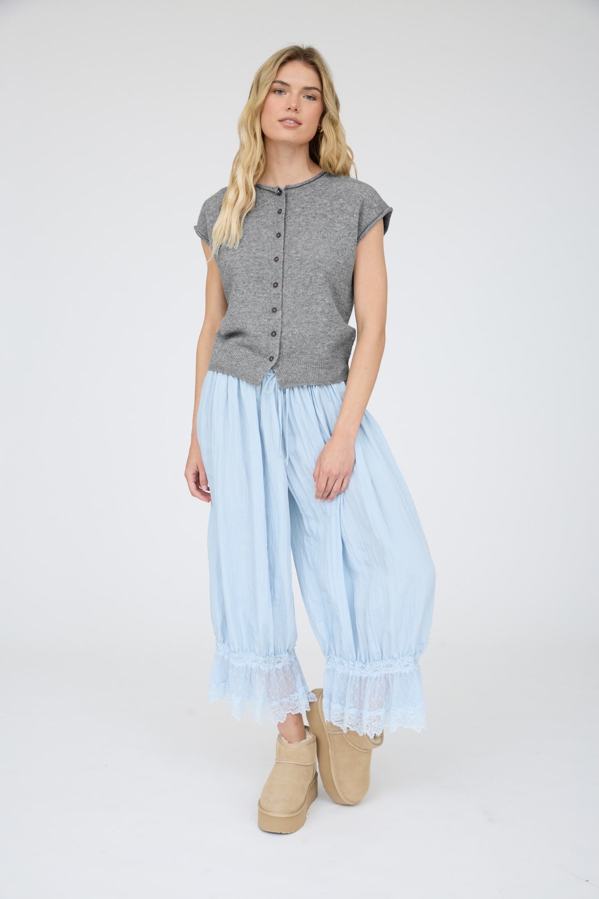 NYLAND Alianna Raw Edge Sleeveless Lightweight Cardigan