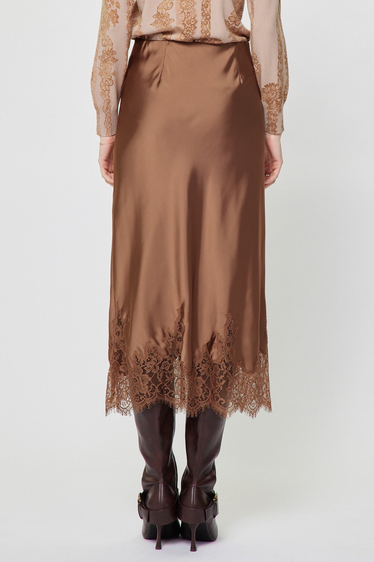 NYLAND Leontine Lace Hem Satin Midi Skirt
