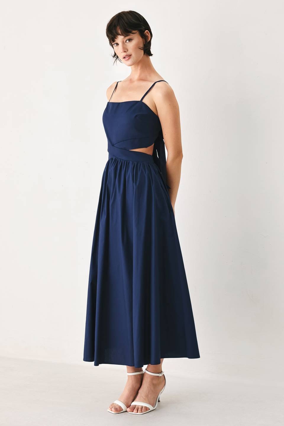 DEON Back Bow Tie Dress
