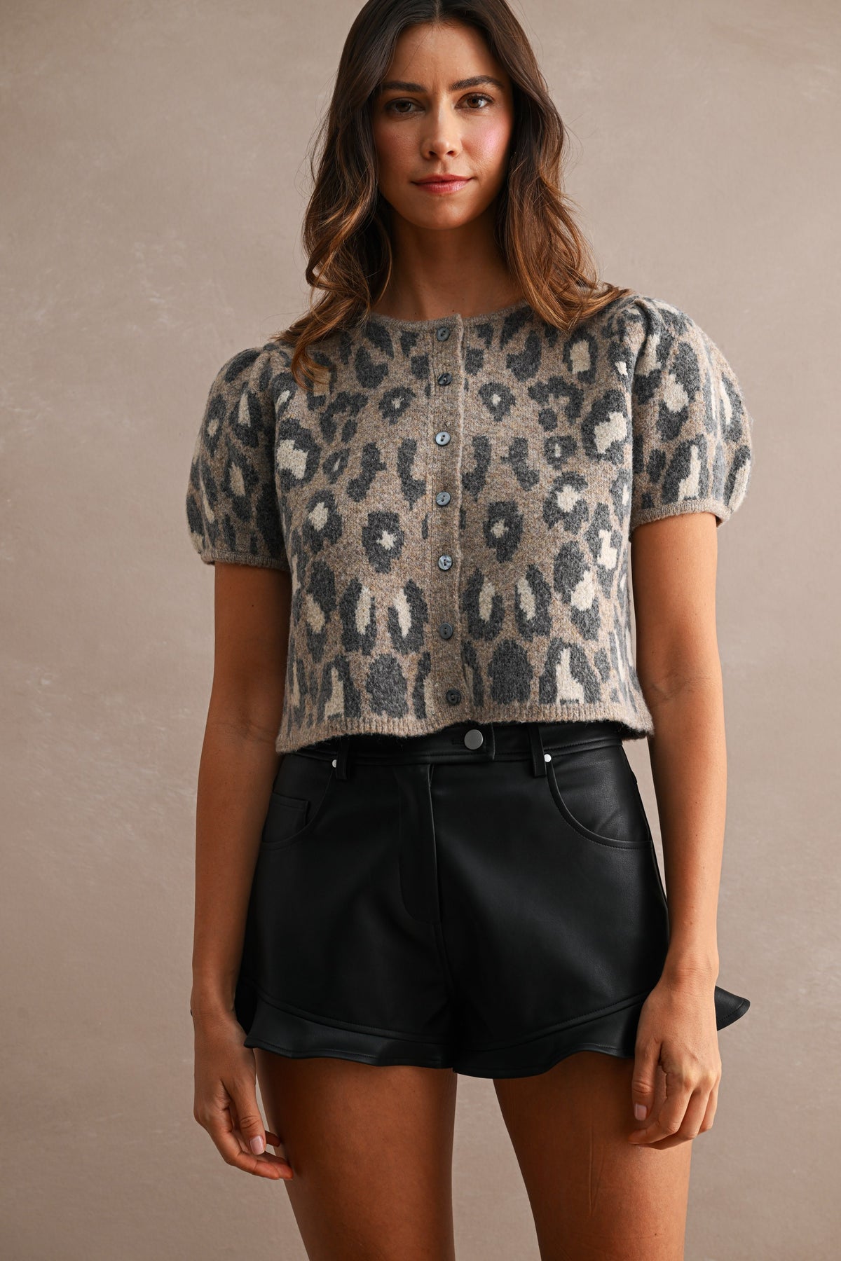 DEON Leopard Puff Sleeve Knit