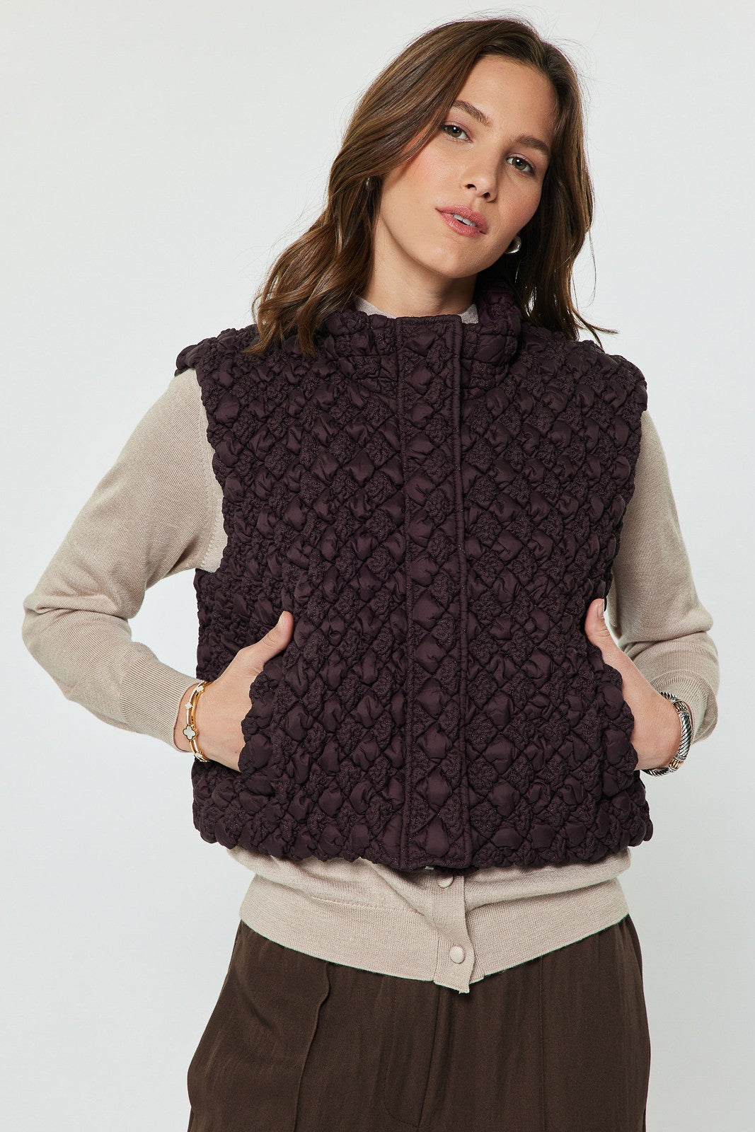 NYLAND Brea Cropped Quilting Vest Cherry Lacquer
