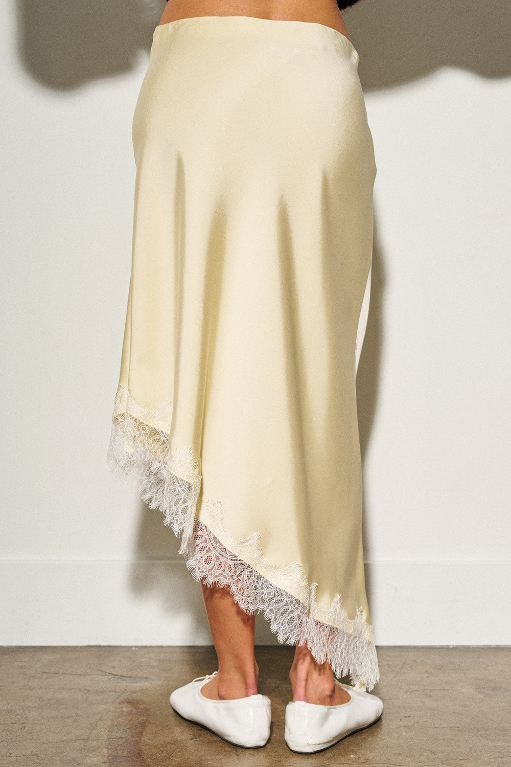 DEON Asymmetrical Skirt w/ Lace