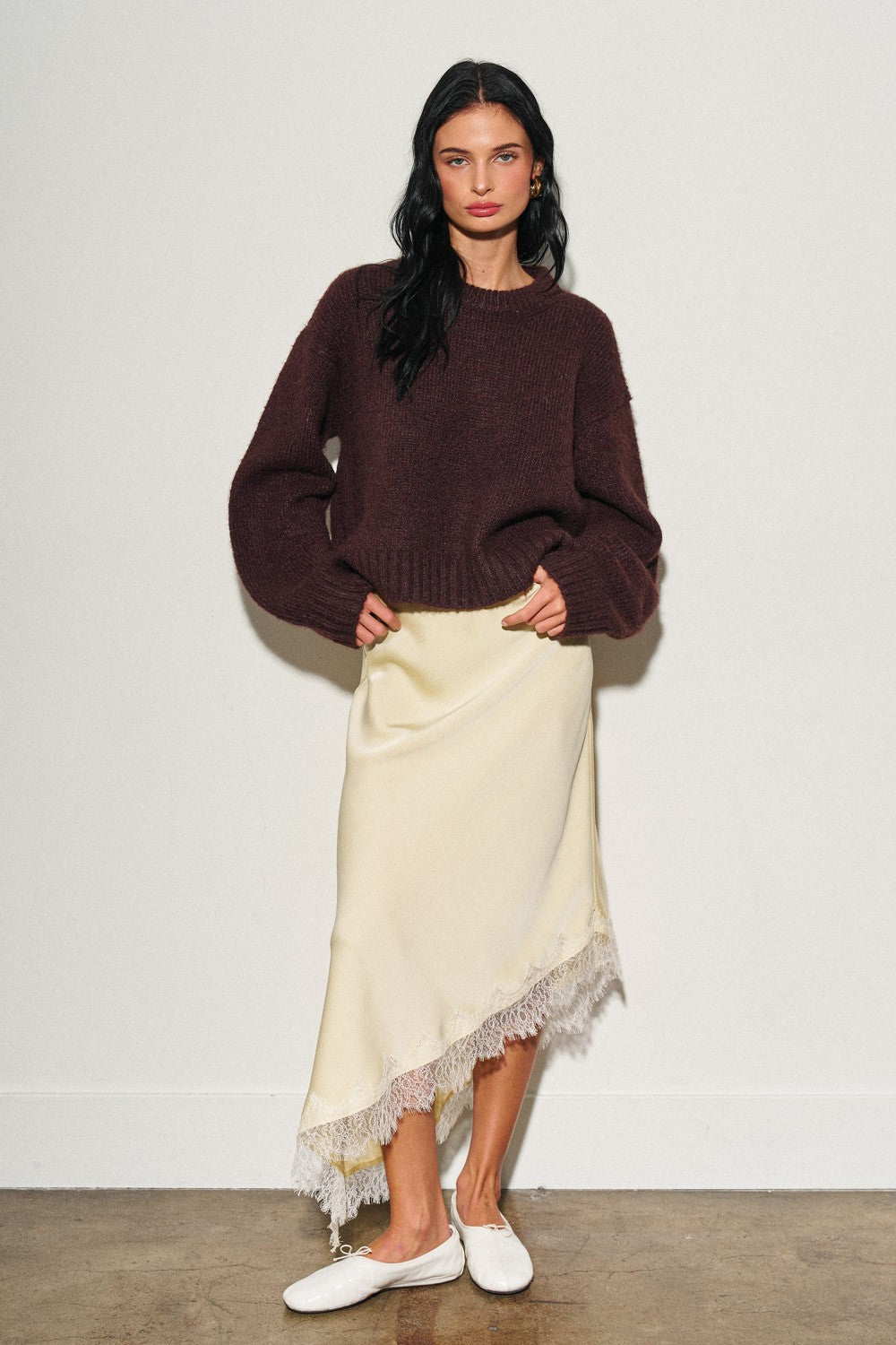 DEON Asymmetrical Skirt w/ Lace
