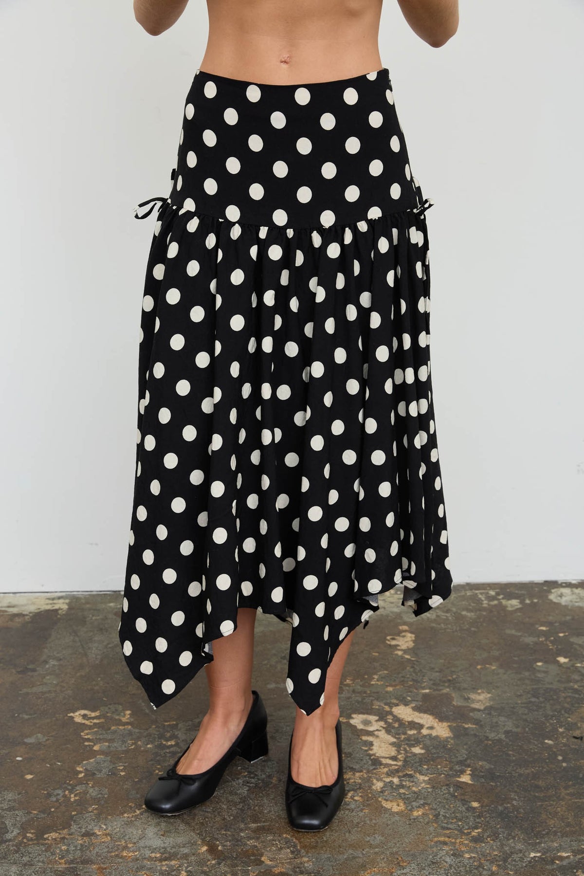 NYLAND Aubrielle Polka Dot Drop Waist Handkerchief Midi Skirt Black