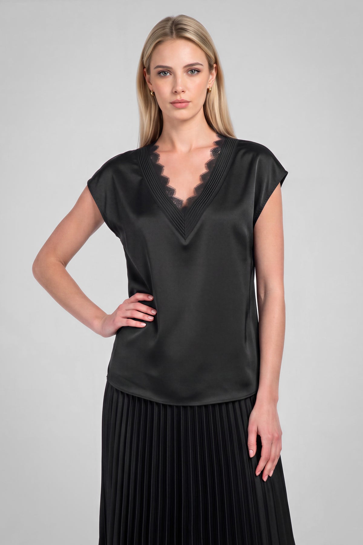 NYLAND Aubry Lace V-neck Satin Cap Sleeve Top Black