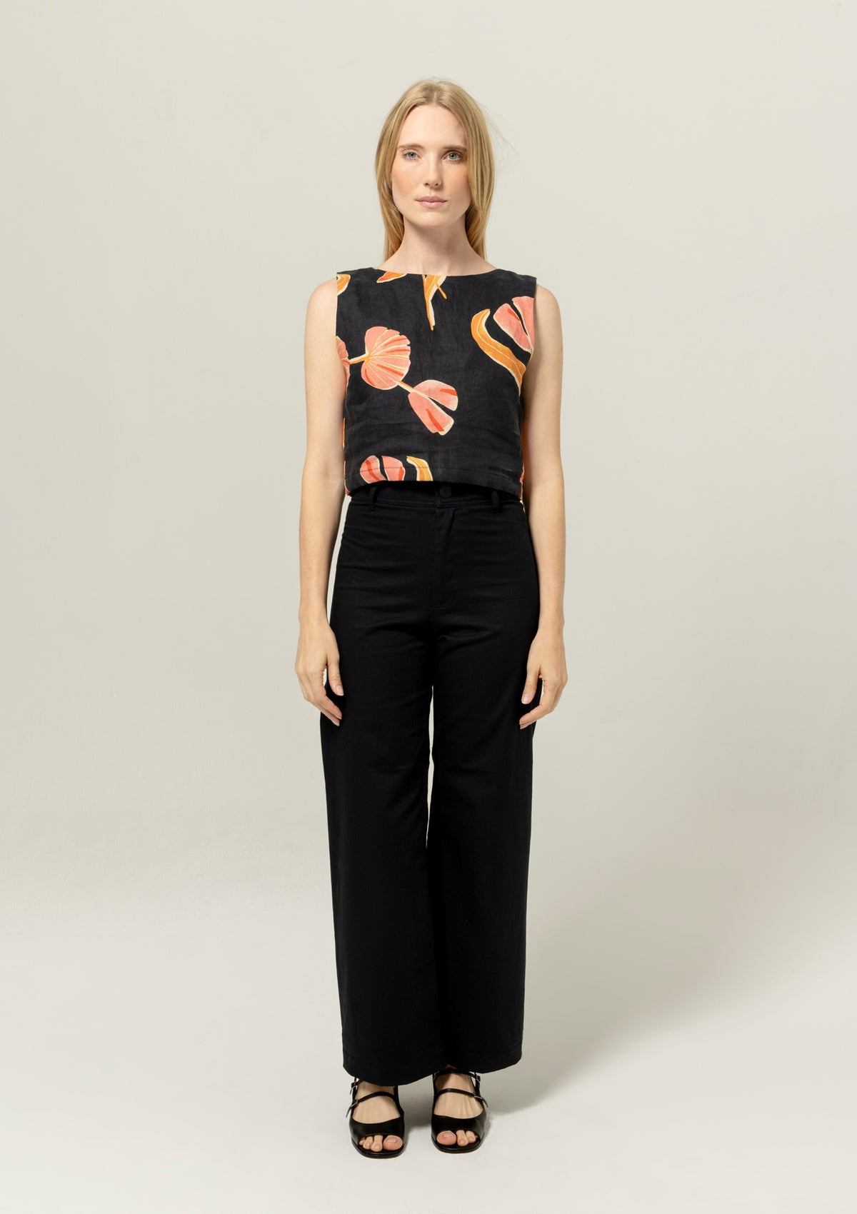 BEL KAZAN Mesa Top in Dahlia