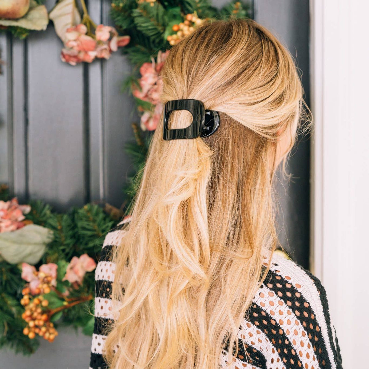 TELETIES Round Flat Hair Clip - Small