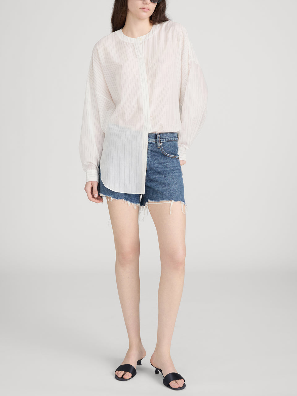 FRAME The Long Hang Short in Goose