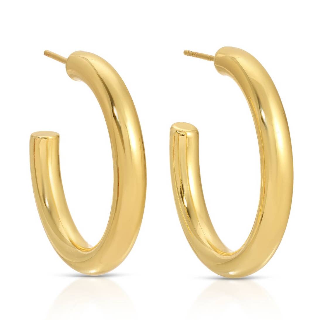 Splendid Iris The Perfect Hoop Earrings - Medium in Gold