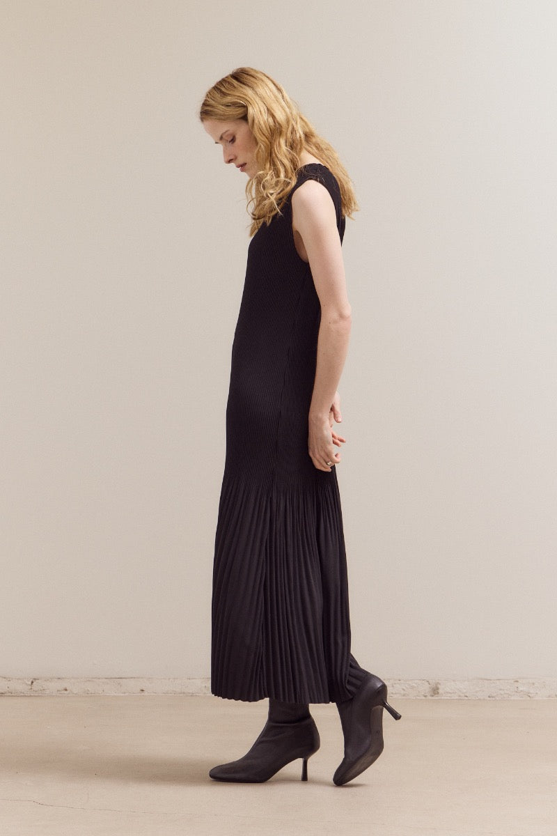 DEON The Chic Maxi Dress