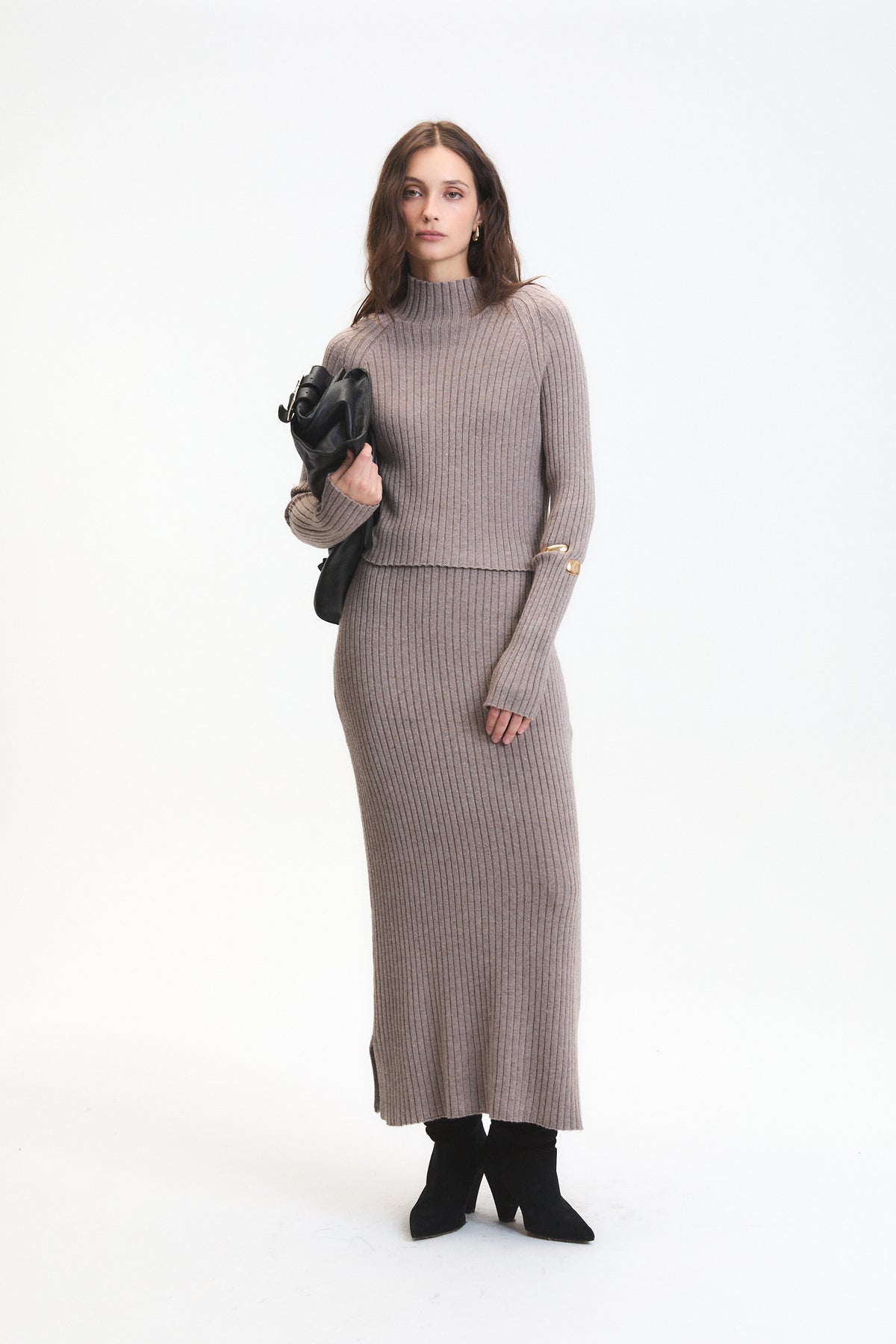 DELUC Randy Crop Sweater