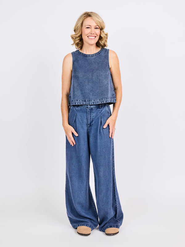 Sadie &amp; Sage It's Pouring Pants in Dark Chambray