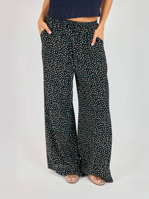 Sadie &amp; Sage New Romance Pants