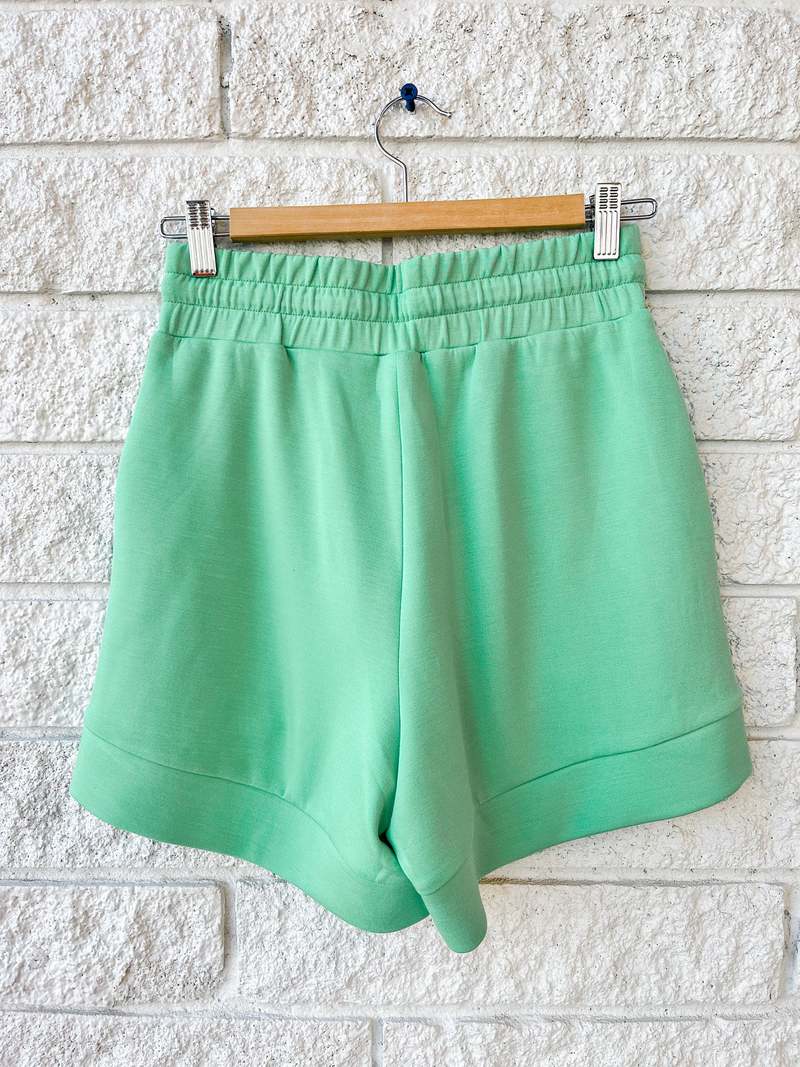 Varley Atrium High Rise Short 4.5